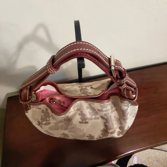 Dooney & Bourke Disney Parks Tonal Mickey Mouse Shoulder Bag - Champsac - Picture 9 of 15